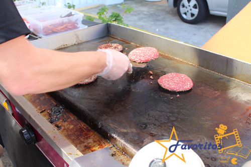 cerveja e deliciosos hamburguers do Crazy Rocker no Empório Ghattas Blog Favoritos (11)