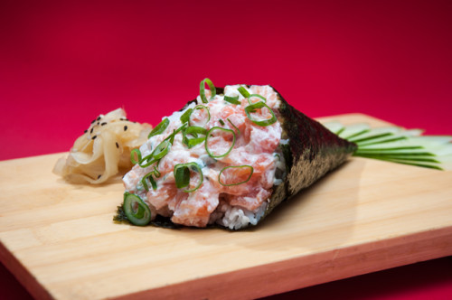 AKIO - Temaki de Salmão Melhores opções gastronômicas para passar julho em Campinas e Região Blog Favoritos