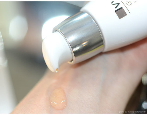 Ivy C, da Mantecorp Skincare, conta com o ativo nano-encapsulado em sua formulação Conheça os benefícios da vitamina C para a pele Blog Favoritos 2