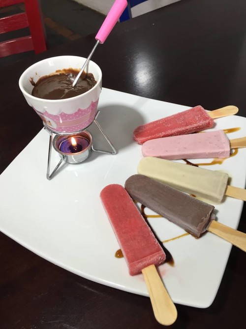 Receitas de Chef Founde Mini Paletas de Chocolate  Arriba Paleteria Blog Favoritos (1)
