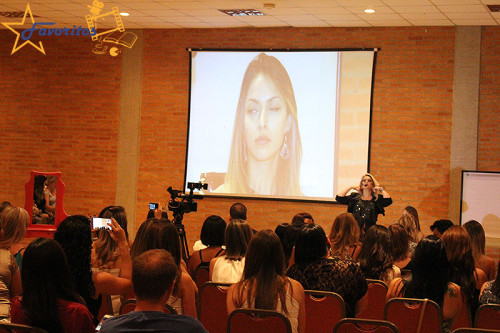 Palestra de automaquiagem com a Alice Salazar - coisas que eu concordei e não concordei Blog Favoritos Indaiatuba (11)