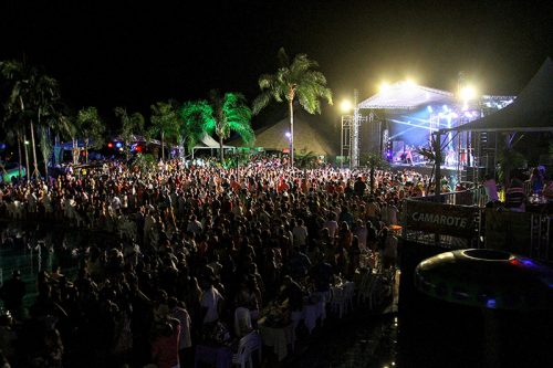 baile-do-hawaii-do-clube-9-de-julho-em-indaiatuba-comemora-3-decadas-blog-favoritos-02